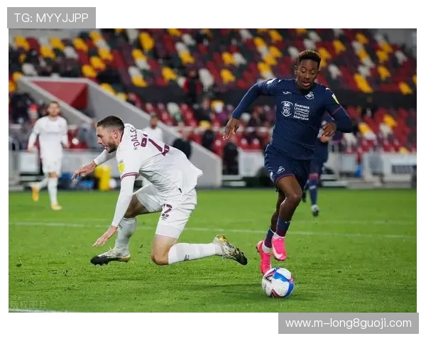 女王公园巡游者俱乐部最新动态及球员发展亮点解析